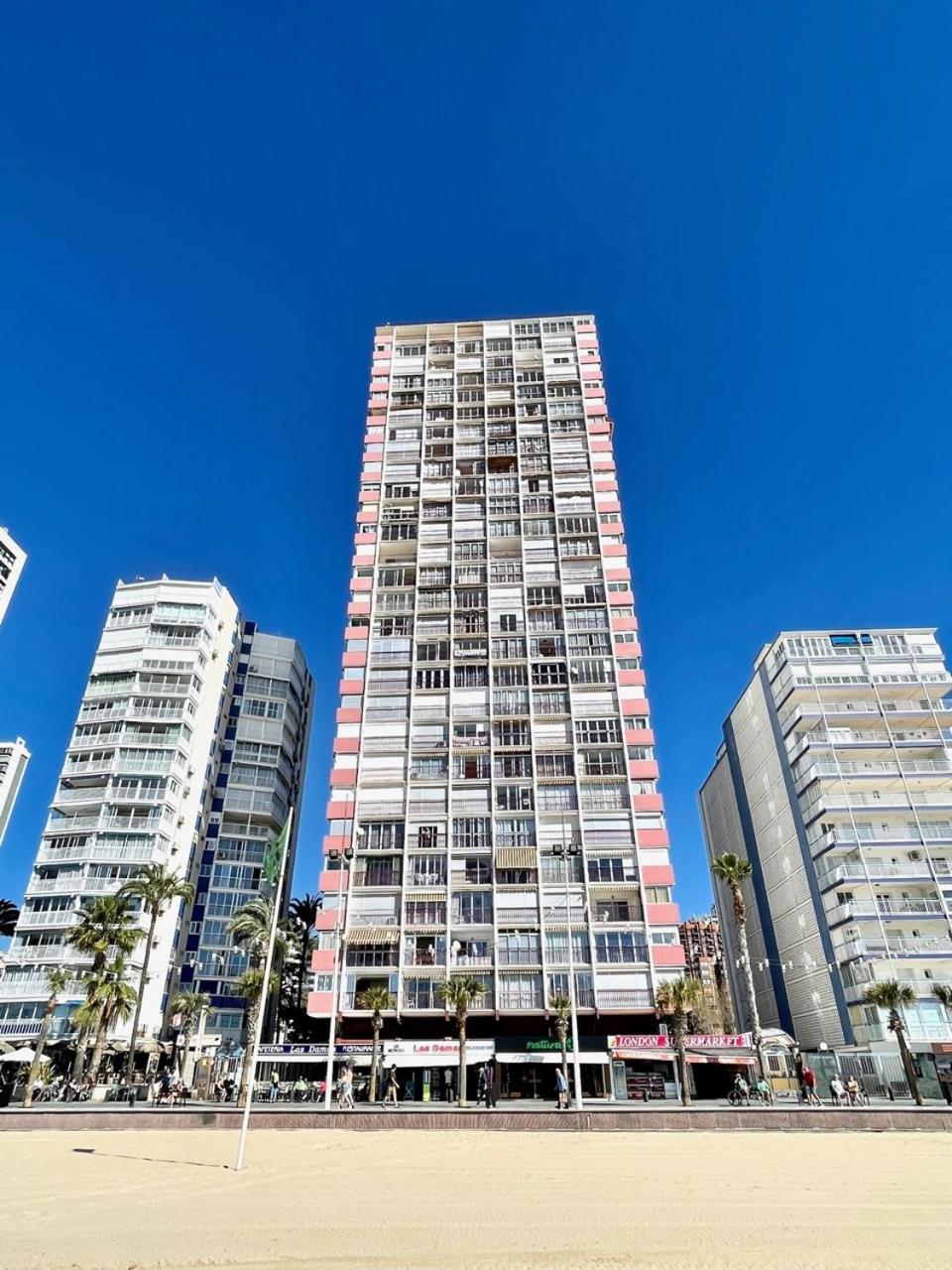 Las Damas - Aloturin Benidorm Exteriér fotografie