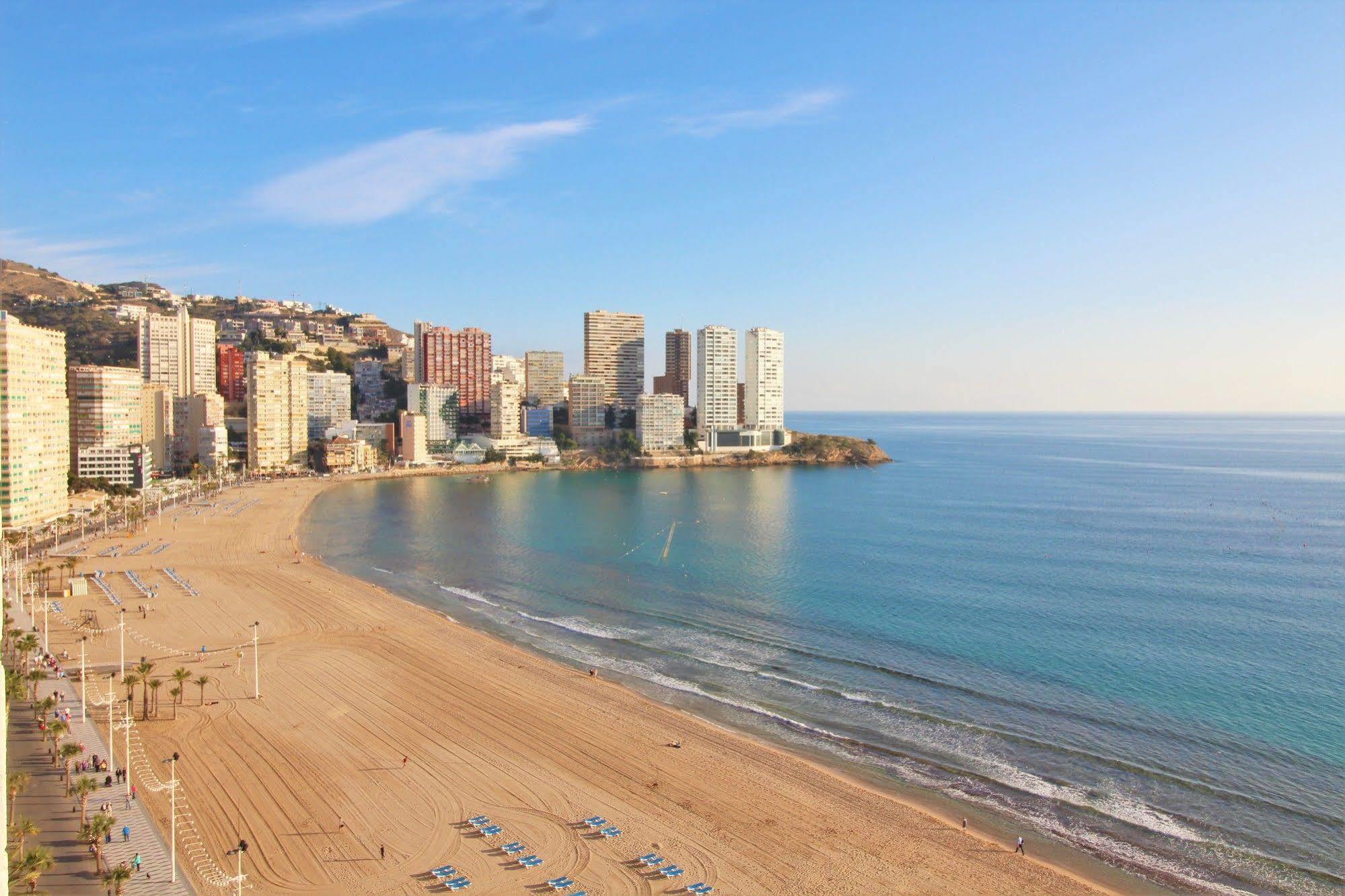 Las Damas - Aloturin Benidorm Exteriér fotografie
